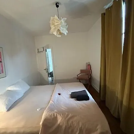 Elegant Artistic Flat On The Seine River Appartamento *