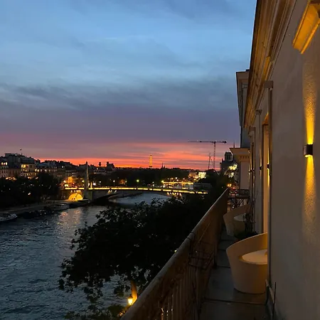 Apartment Elegant Artistic Flat On The Seine River *